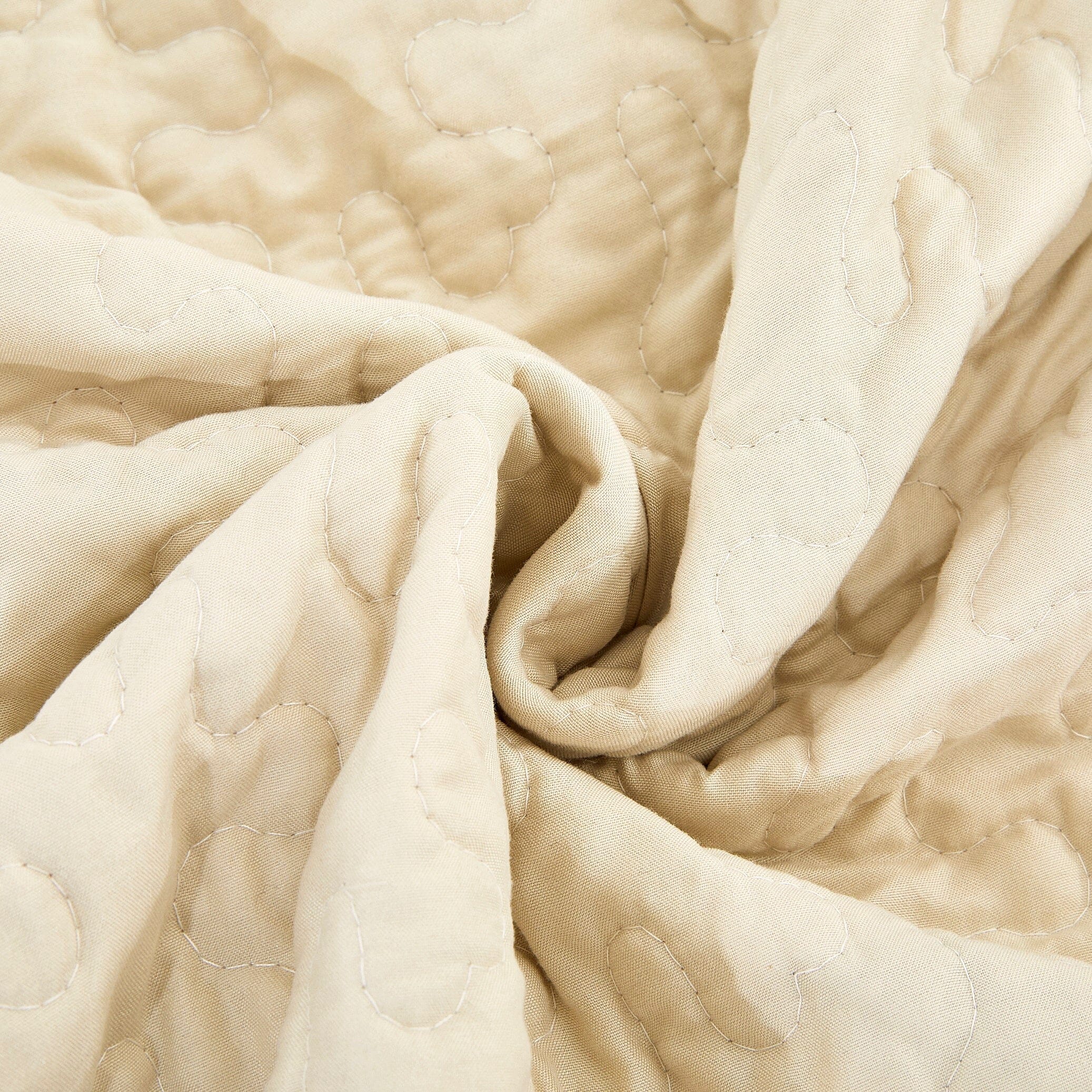 Botanical Floral Throw Blanket - Scalloped Edges Bright Vibrant Ivory Cream - 50 x 60