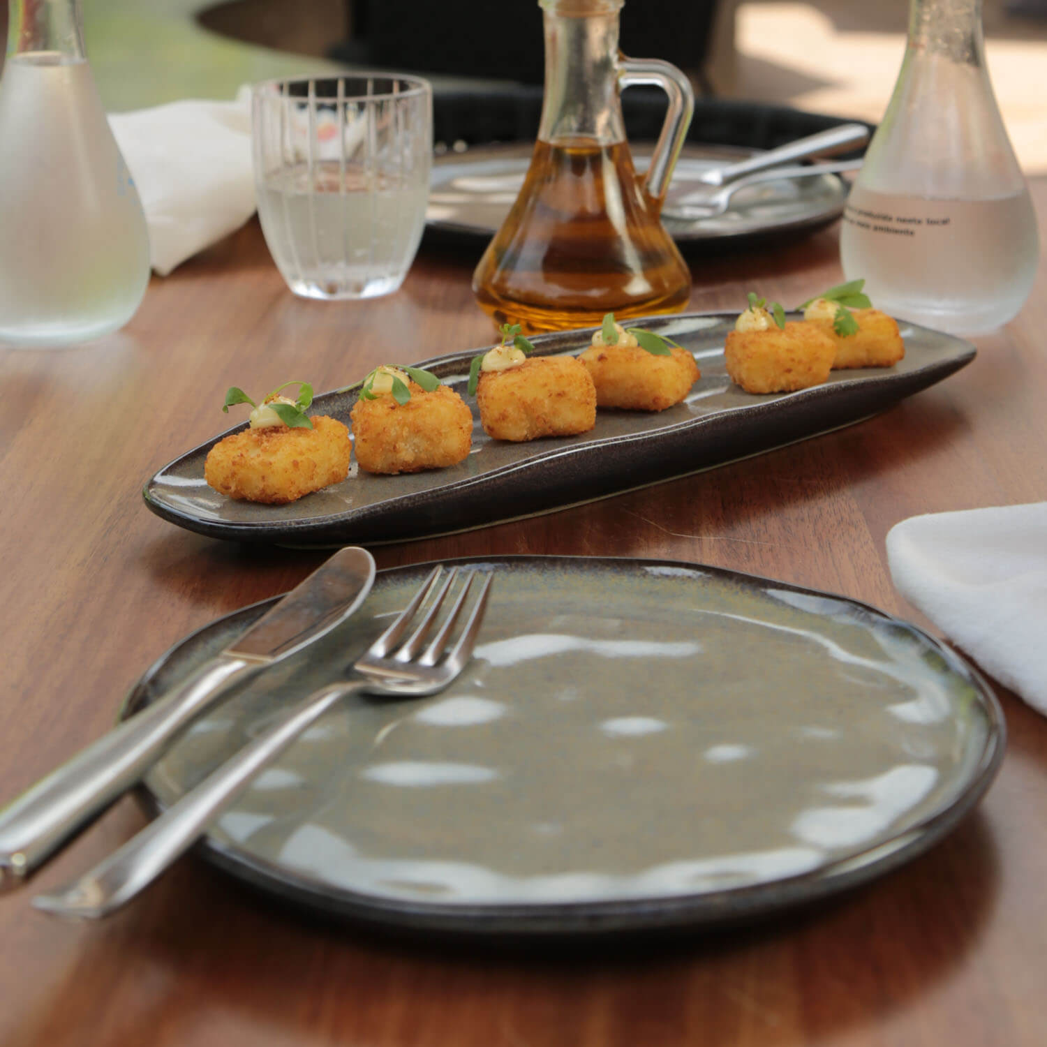 Dinner Plate Set of 6 by Porto Brasil