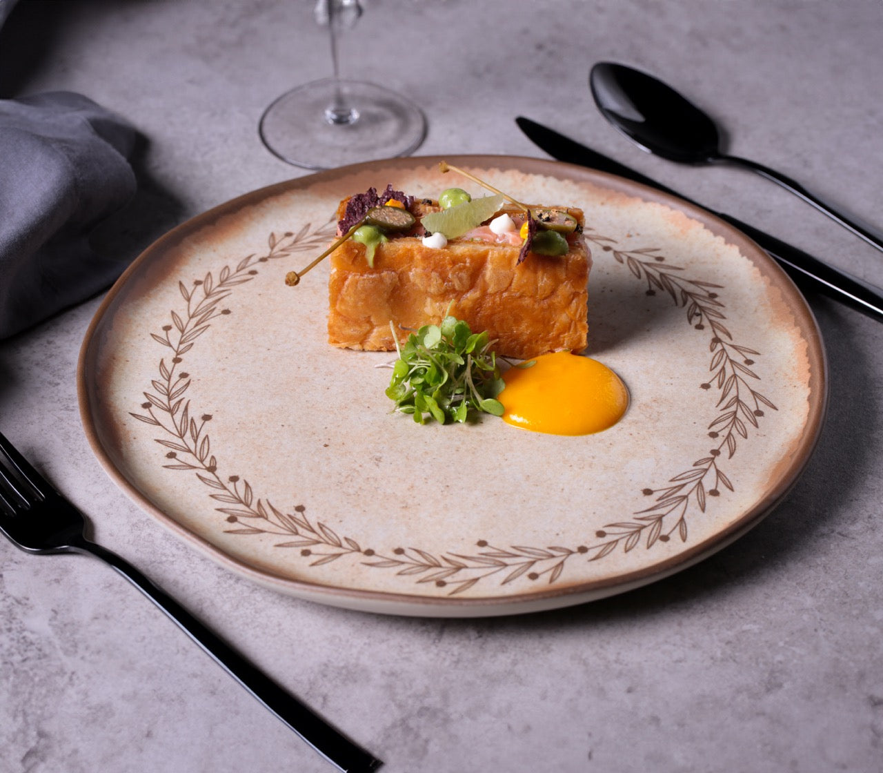 Dinner Plate Set of 6 by Porto Brasil