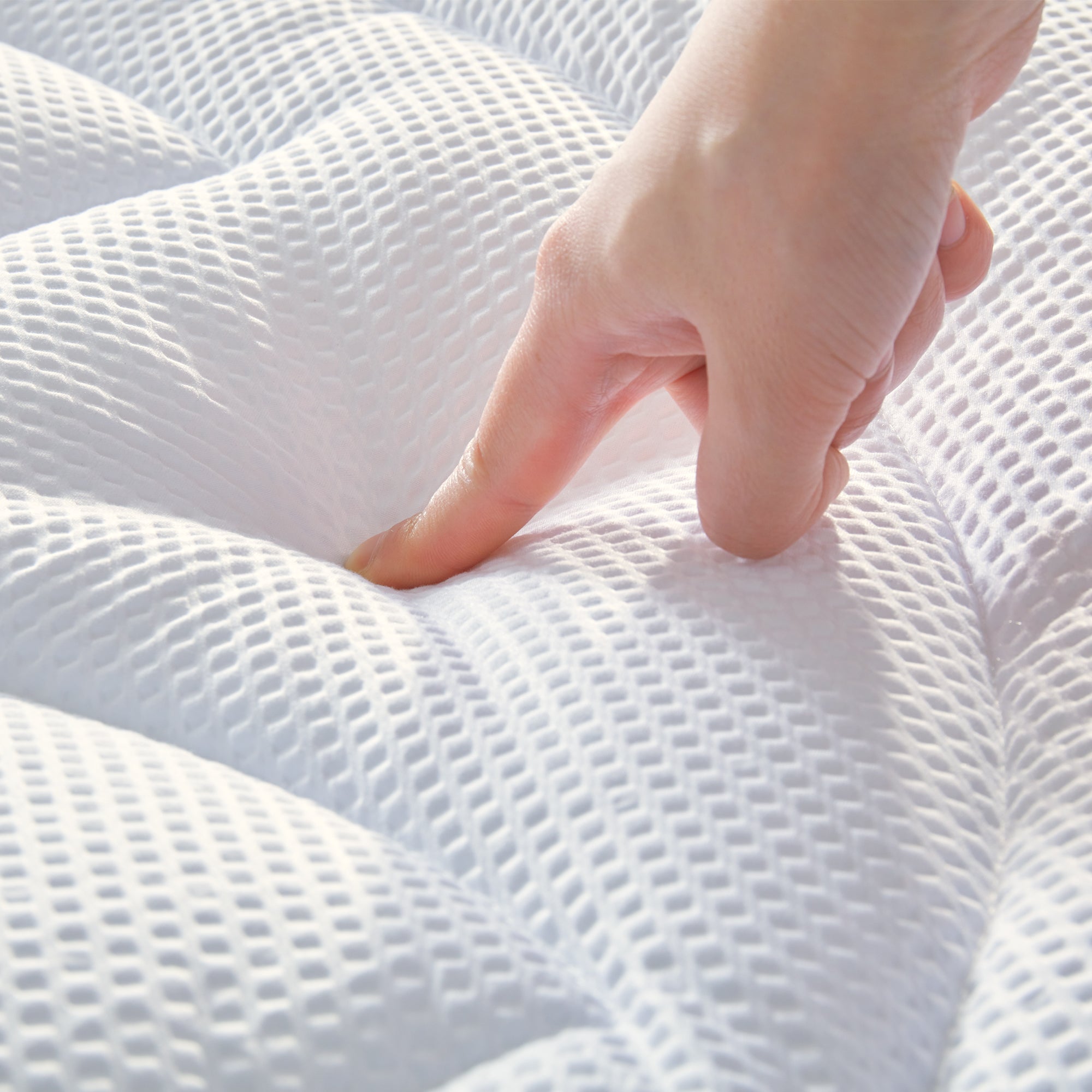 Premium Zoned Cooling Mattress Pad - White