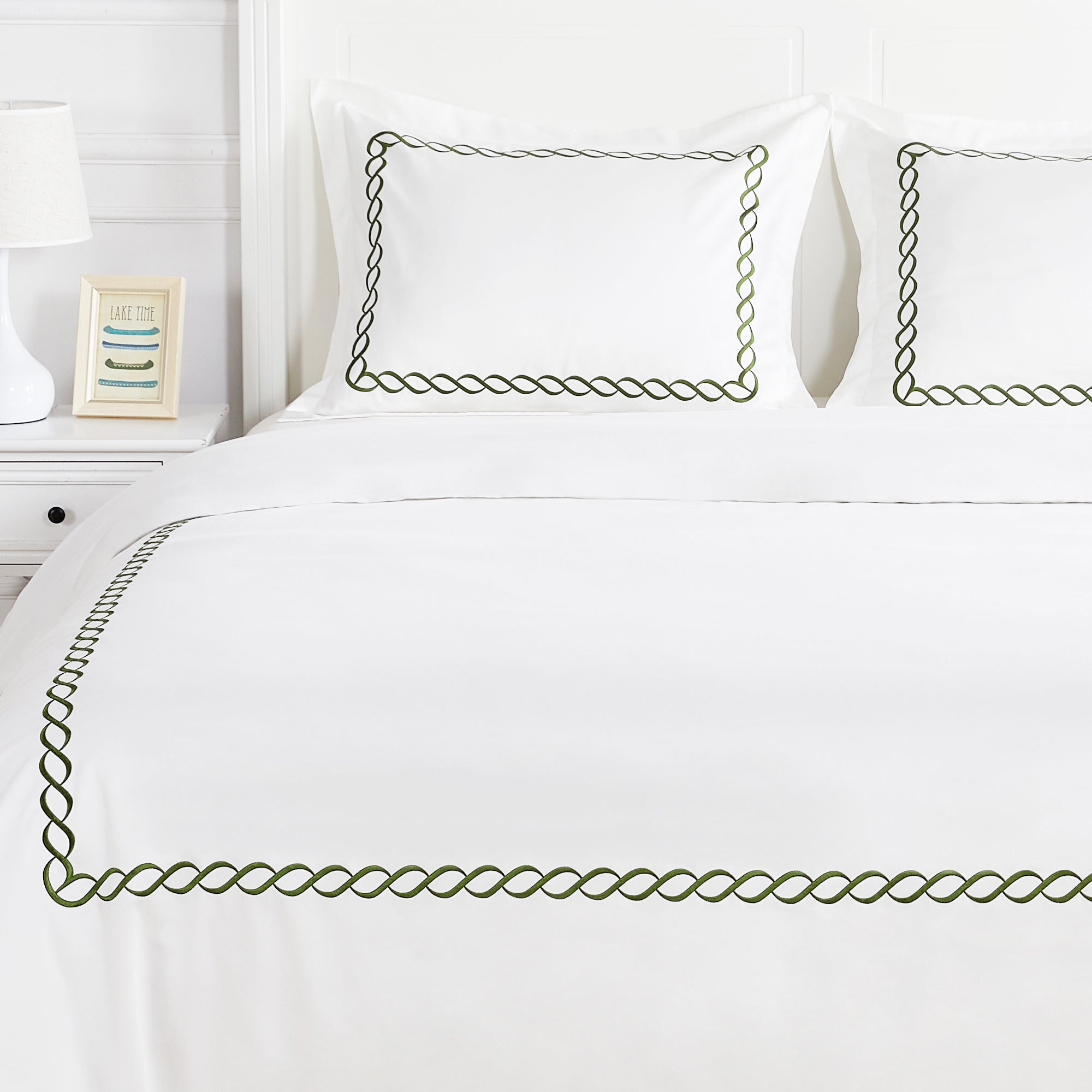 Rope Embroidered Duvet Set