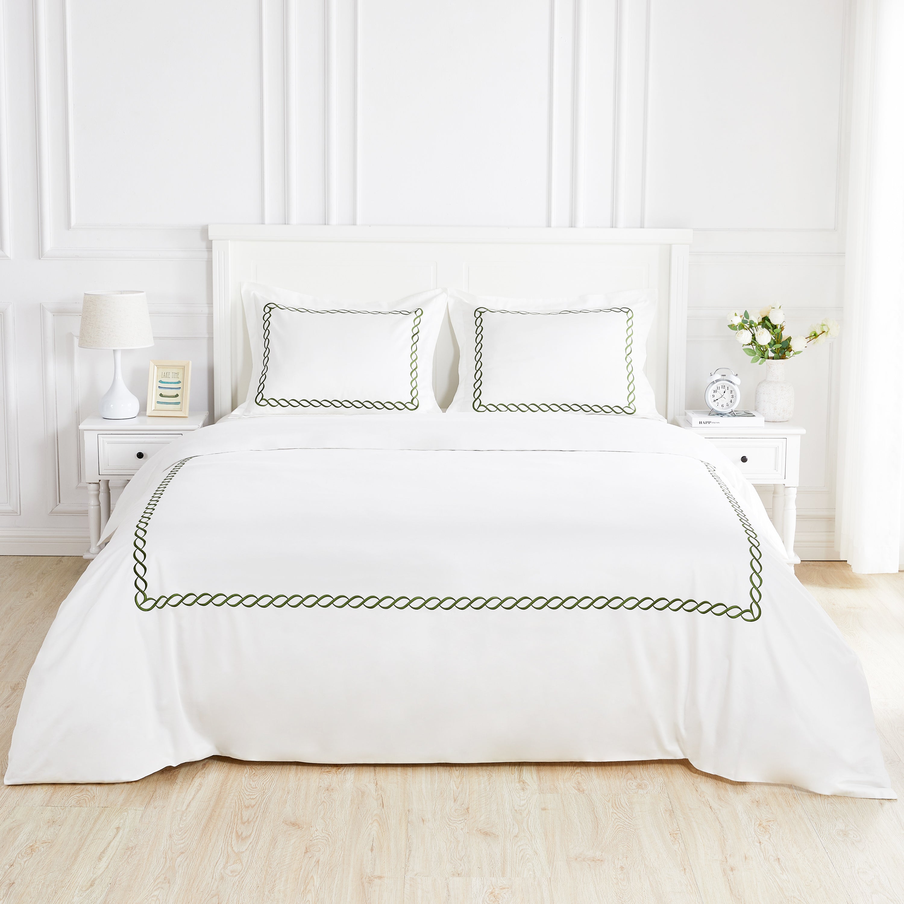 Rope Embroidered Duvet Set