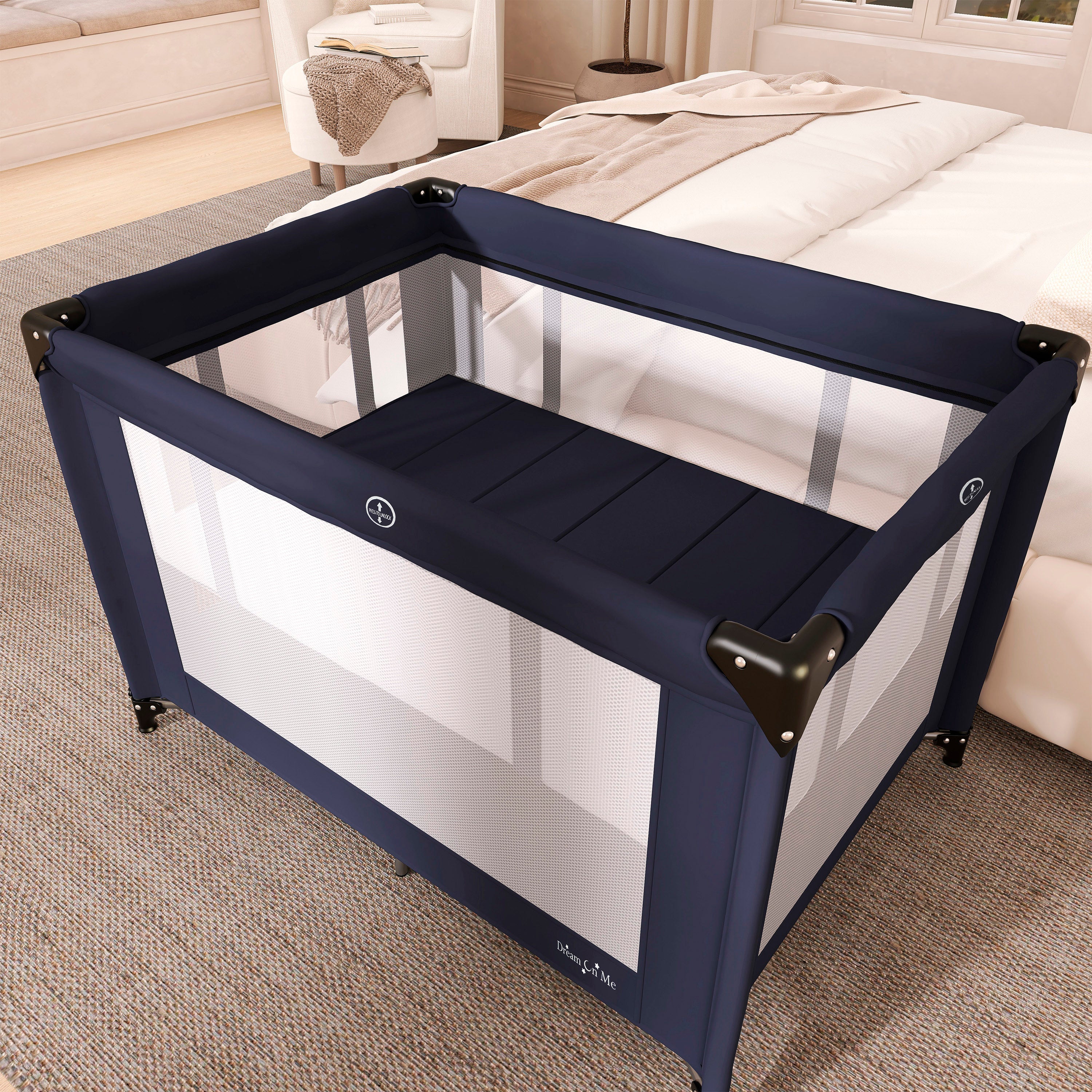 Dream On Me Zazzy Portable Play yard with Bassinet