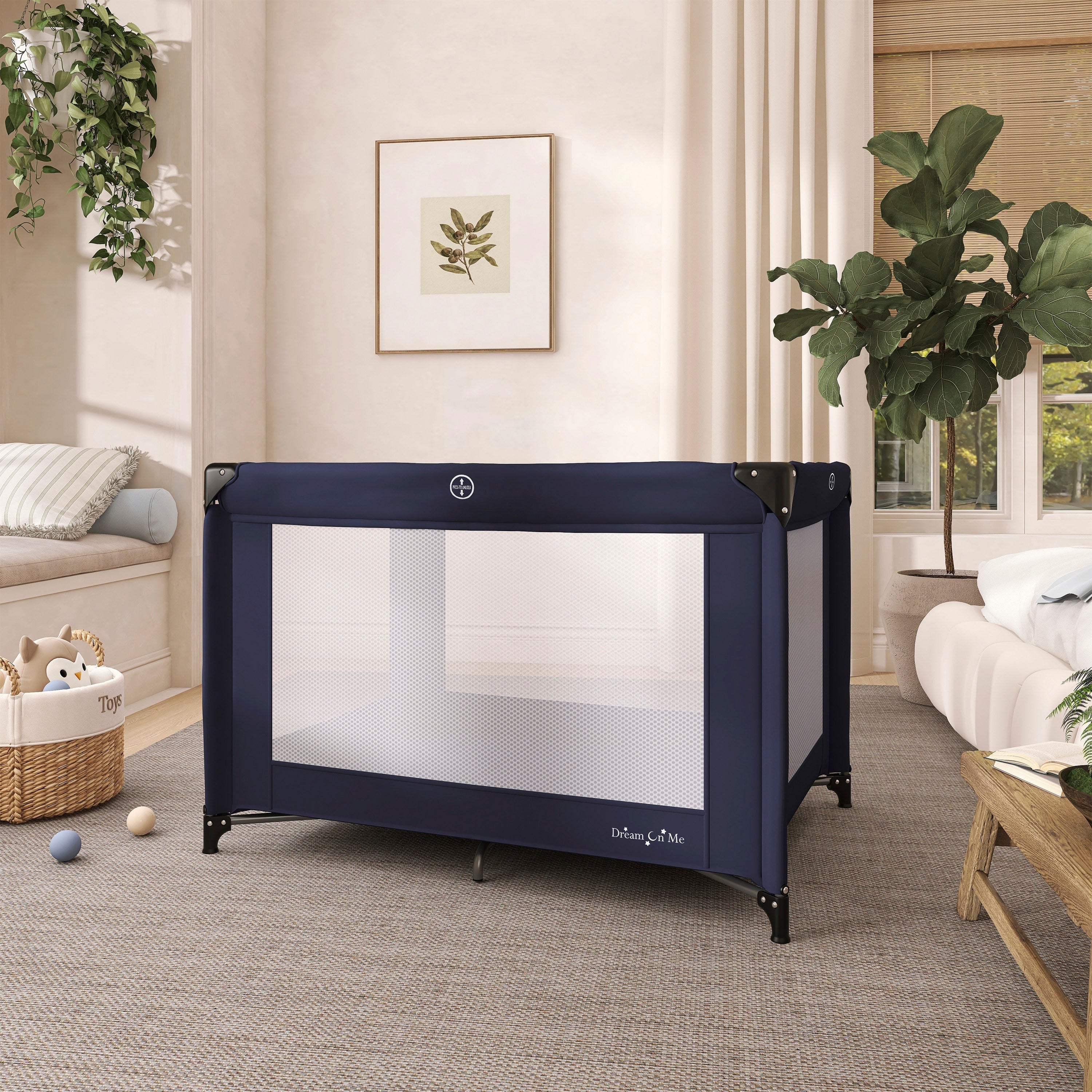 Dream On Me Zazzy Portable Play yard with Bassinet