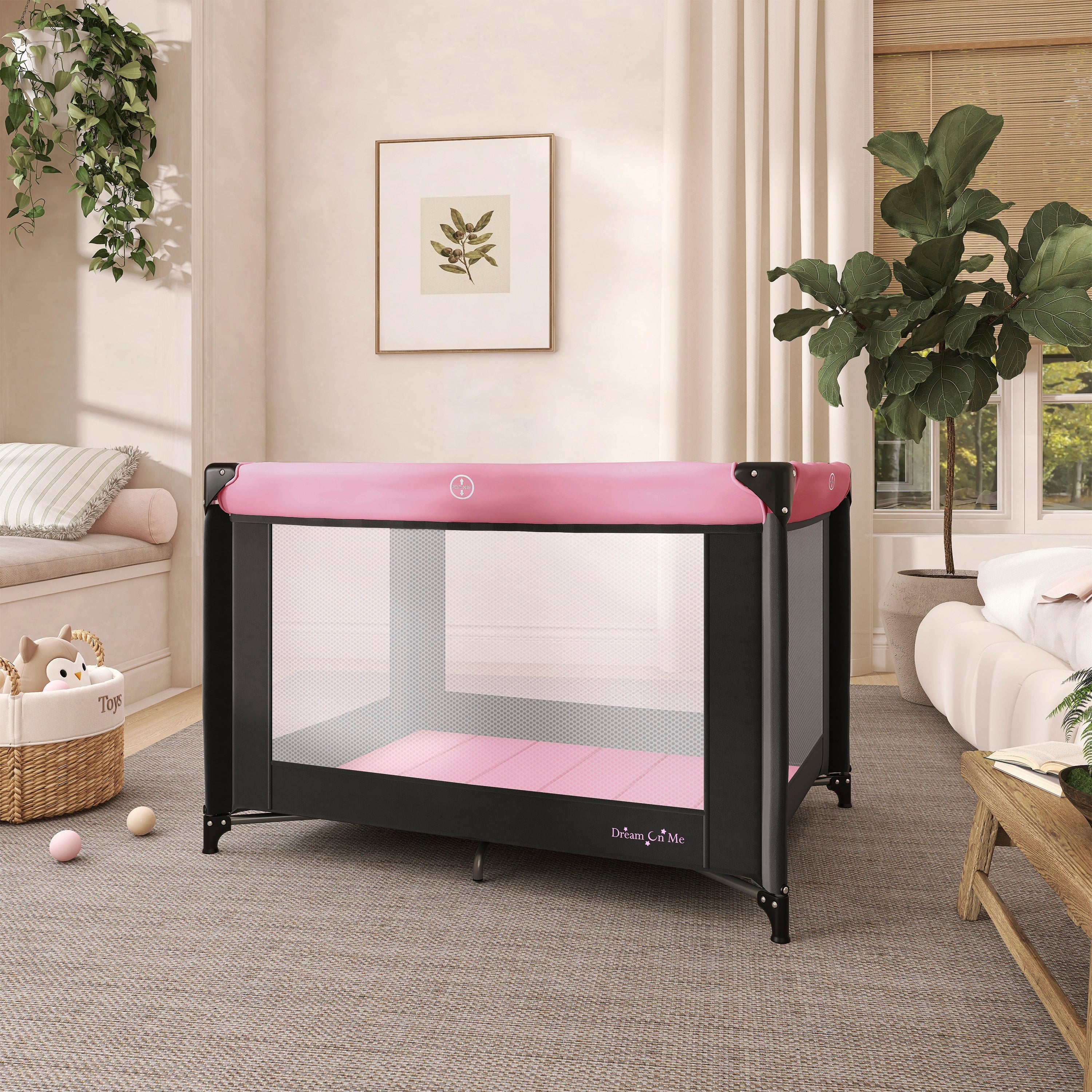 Dream On Me Zazzy Portable Play yard with Bassinet