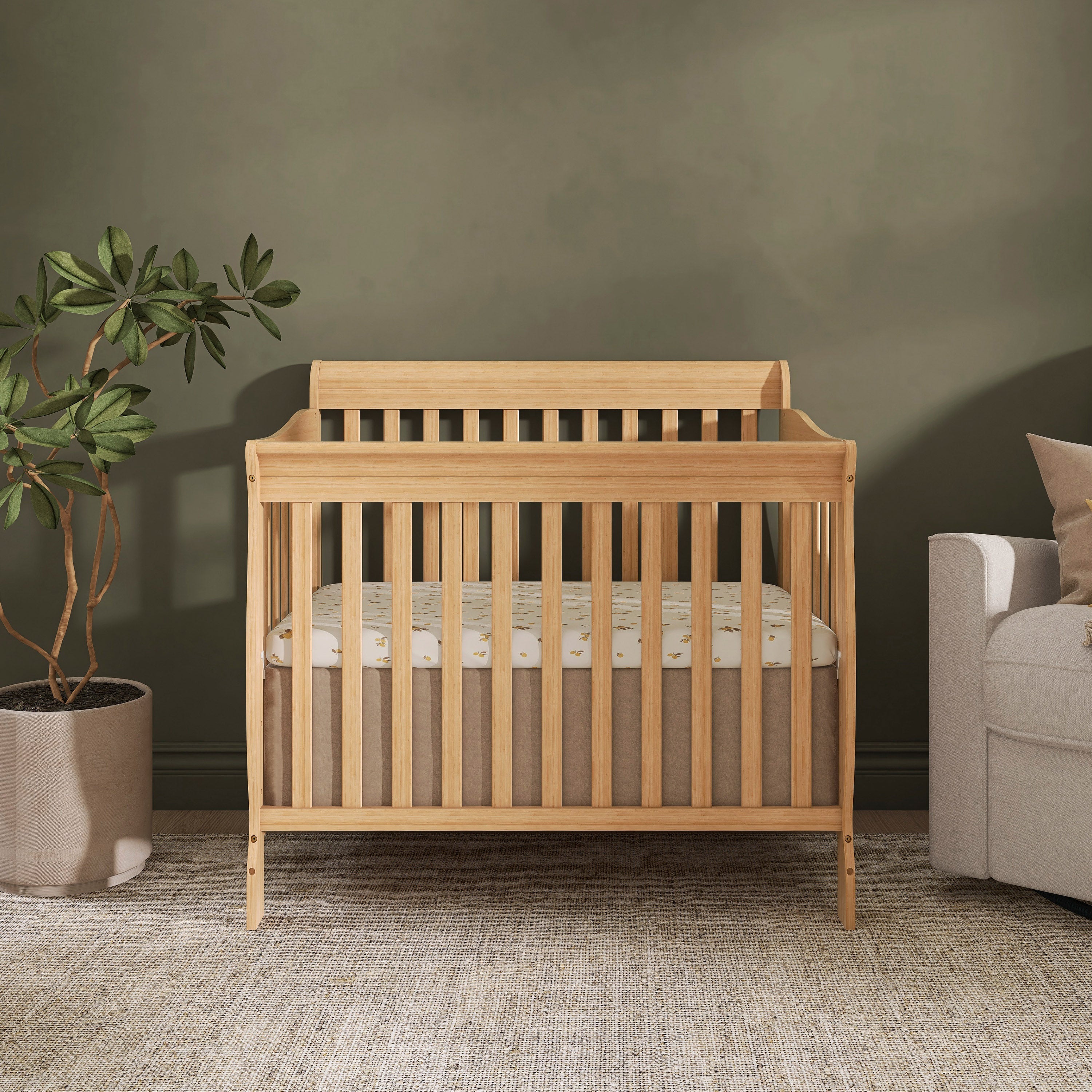 Dream On Me Aden Convertible 4-in-1 Mini Crib