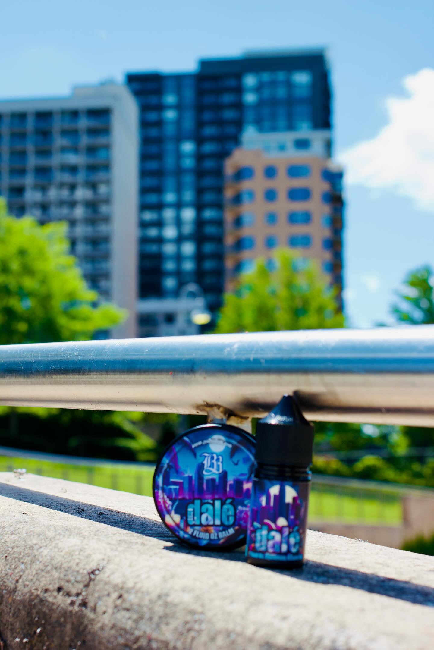 DALÉ - Cuban Tobacco Gardenia Infusion