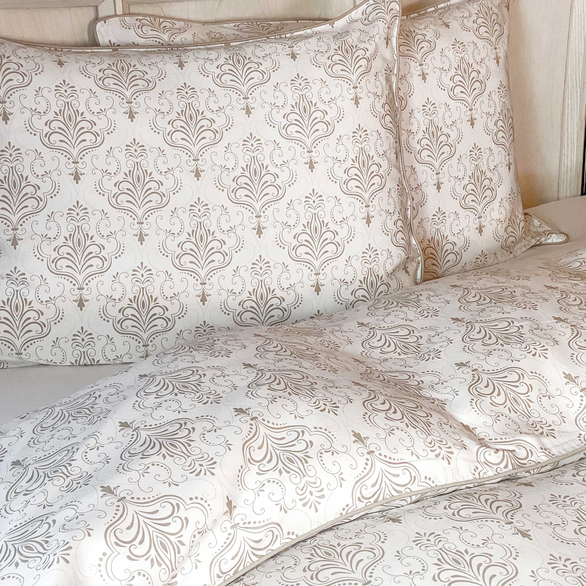 Bamboo Duvet Cover Set - 3pc- Damask