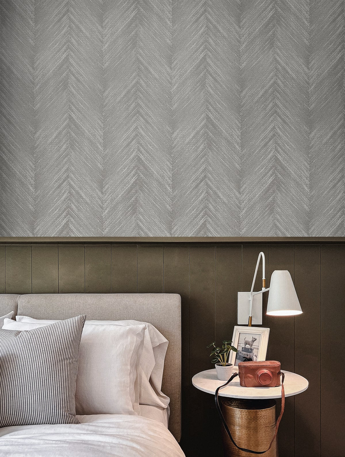 Geometric Textures Otto Chevron Unpasted Wallpaper