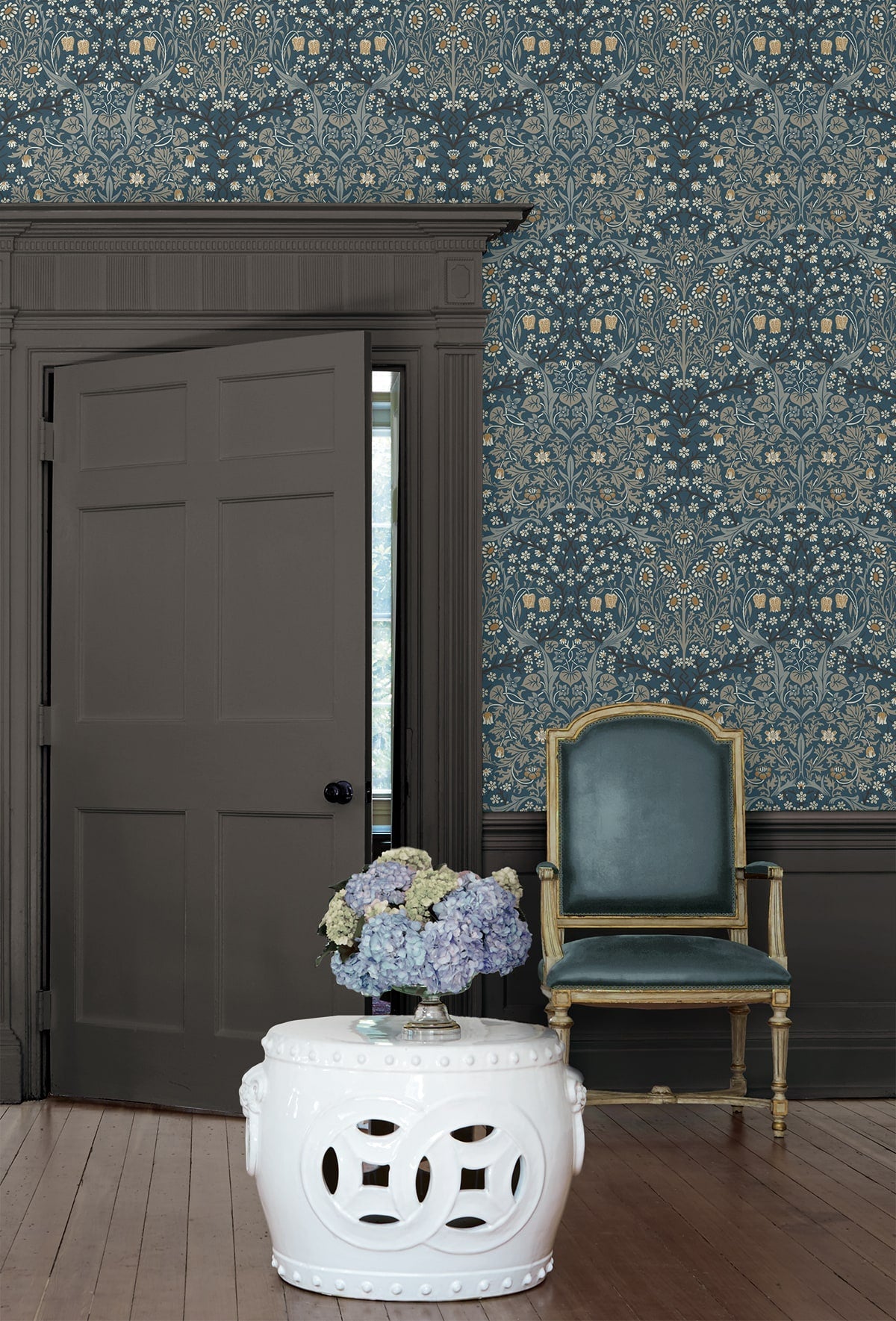 Victorian Garden Floral Vintage Prepasted Wallpaper