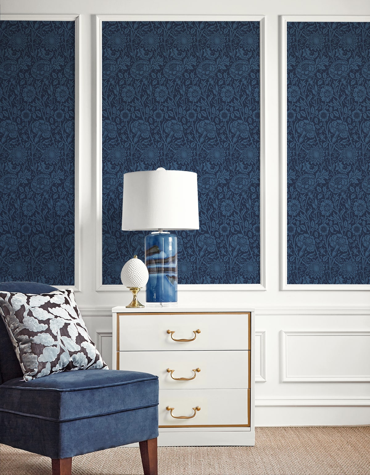 Tonal Floral Trail Vintage Unpasted Wallpaper