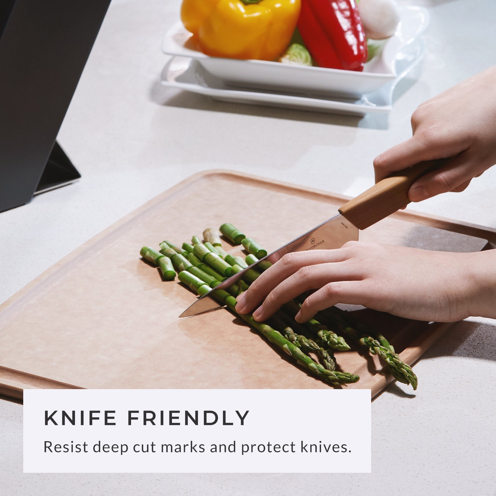 Classic Series 2-In-1 Set Cutting Board - (Black + Natural)