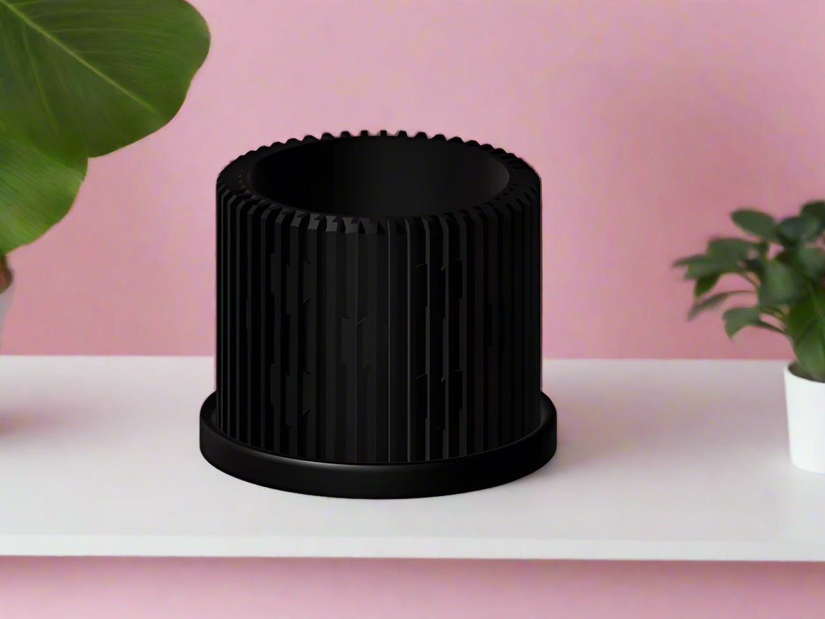 Modern Heart-Shaped Planter with Drainage & Saucer – Valentine’s Day Gift