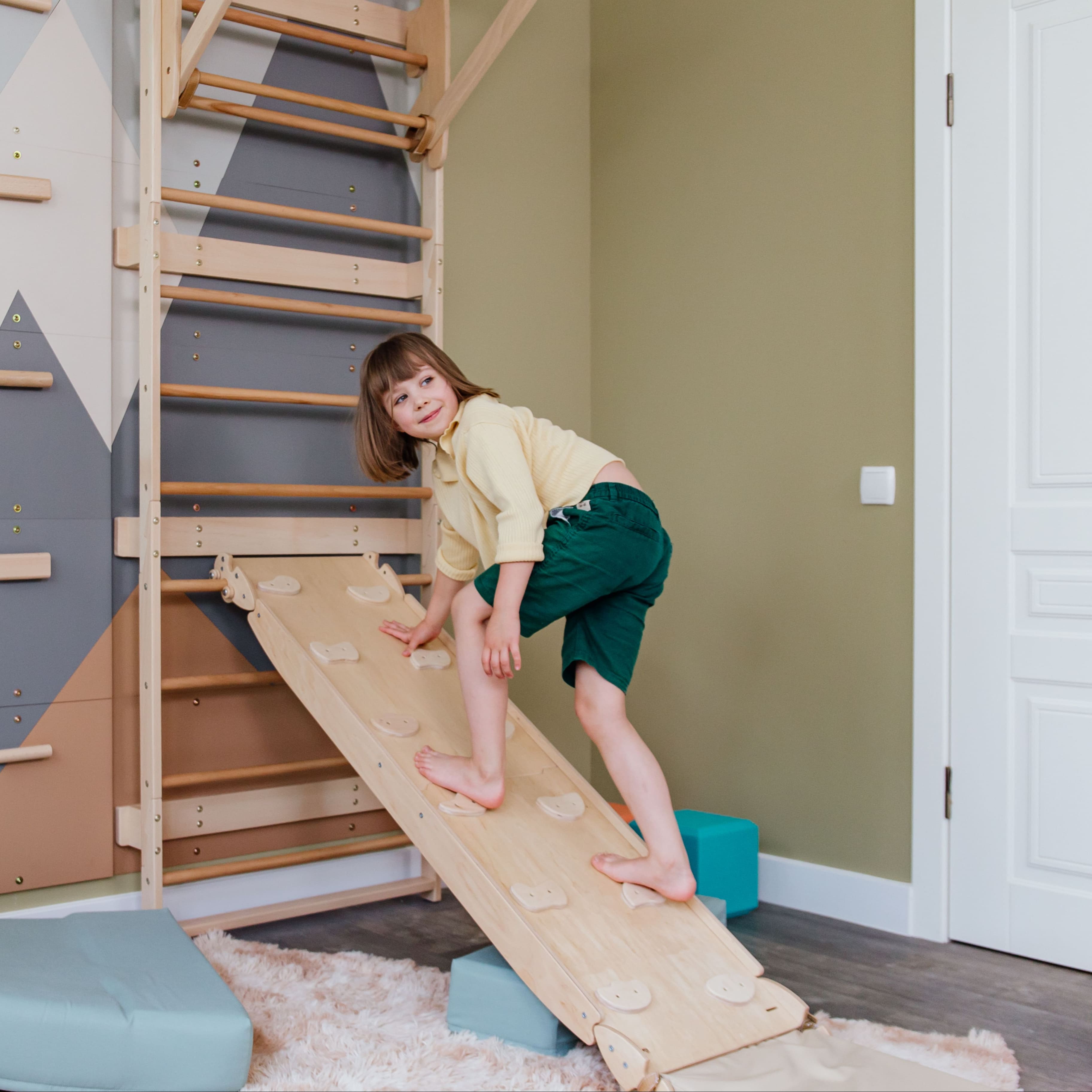 3-in-1 Swedish Ladder Wall Gym for Kids 3+