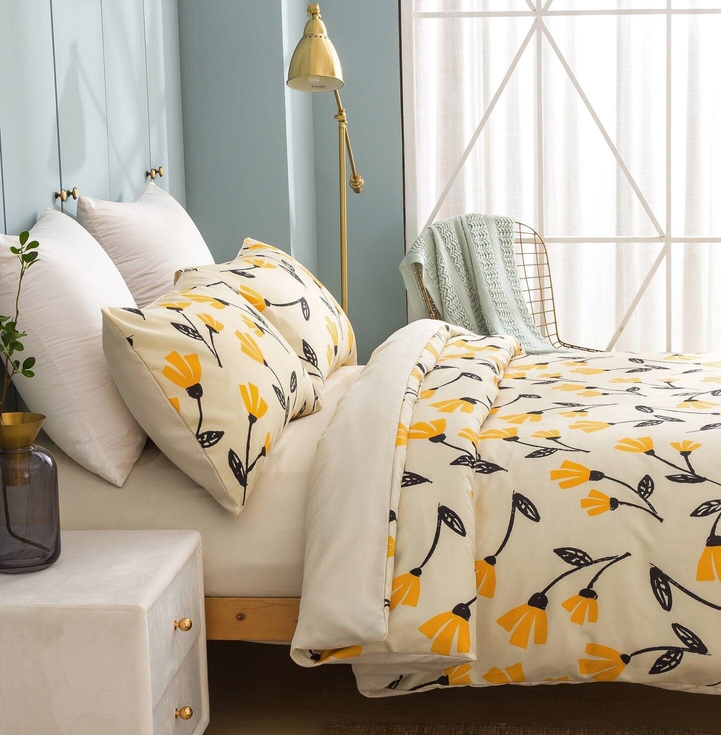 Yellow Fleur Golden Orange Duvet Cover & Fitted Flat Bed Sheets Set