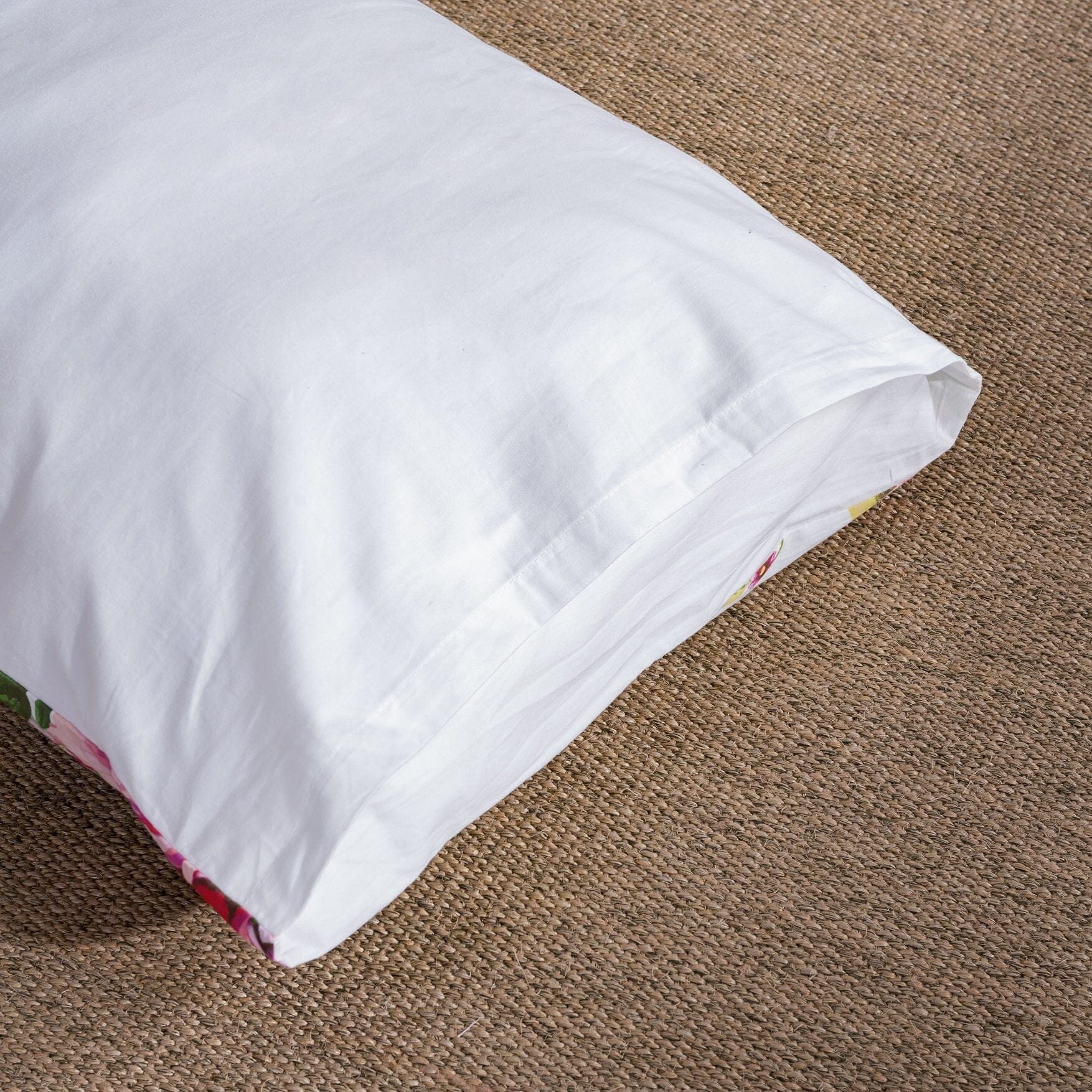 Lovely Spring Pink Floral Fitted Bed Sheet w/ Pillow Cases