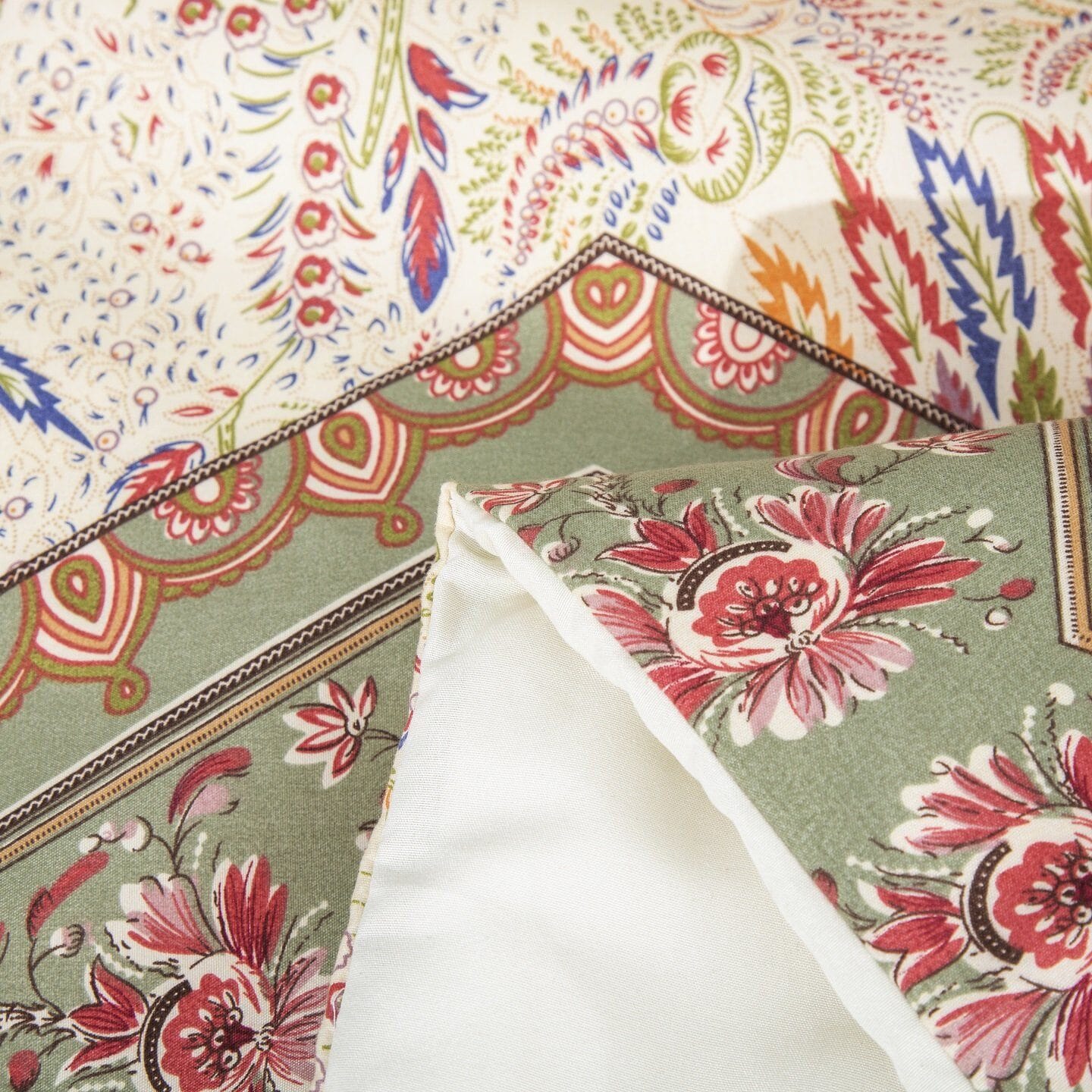 Cranberry Sage Chevron Floral Duvet Cover Set w/ Pillow Cases
