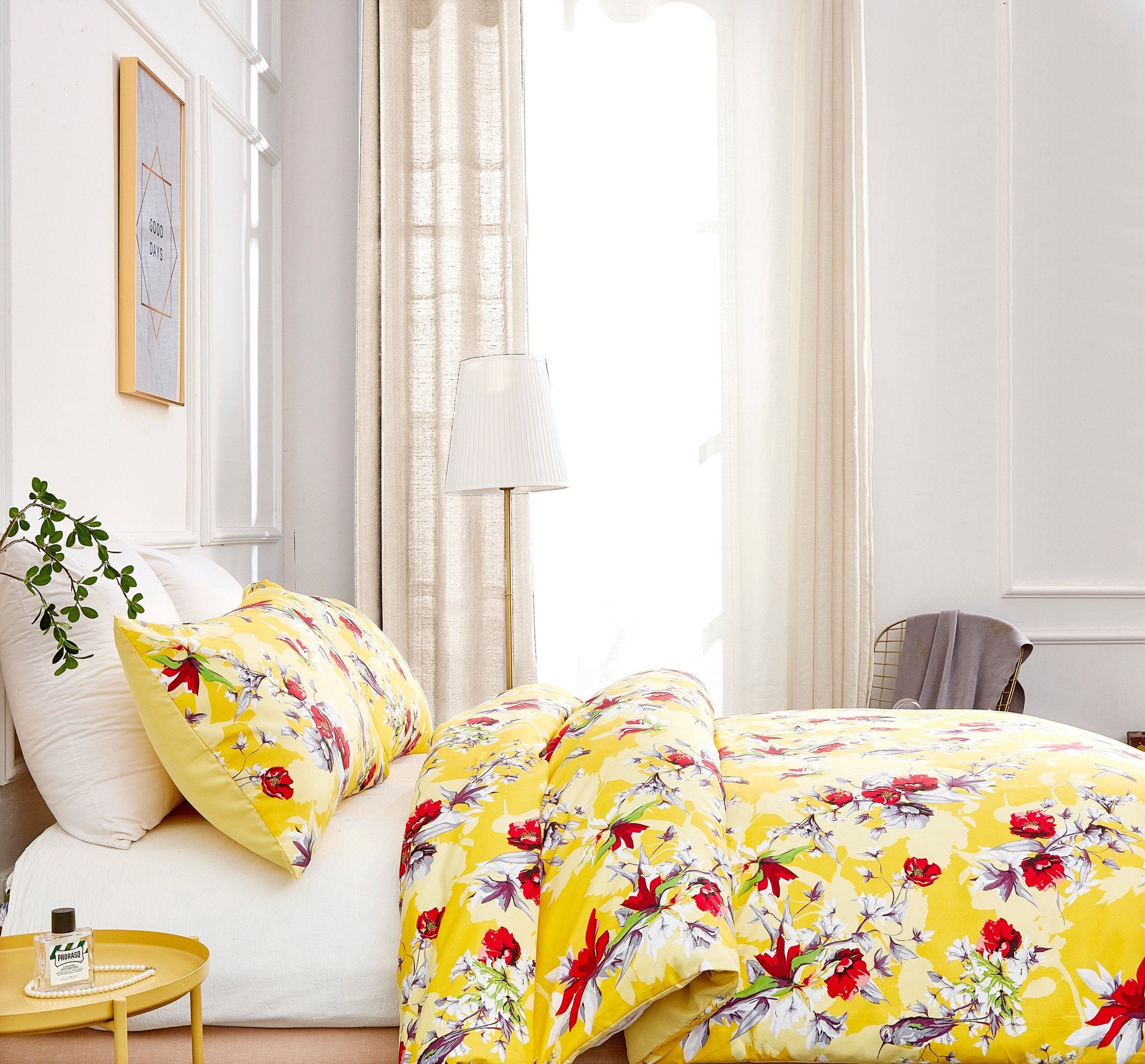 Sunshine Yellow Hummingbirds Floral Duvet Cover & Fitted Flat Bed Sheets Set