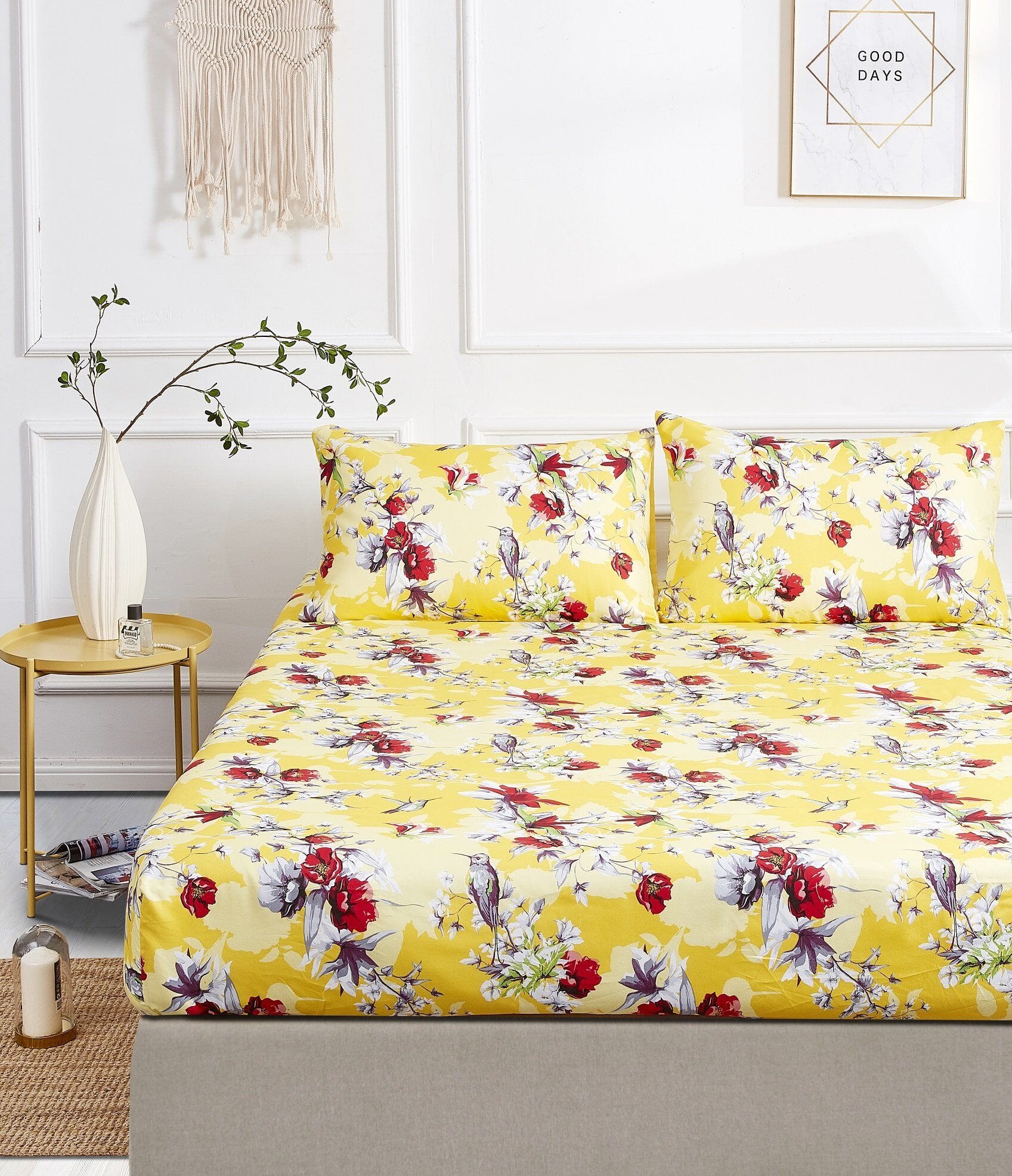 Sunshine Yellow Hummingbirds Floral Fitted Bed Sheet w/ Pillow Cases