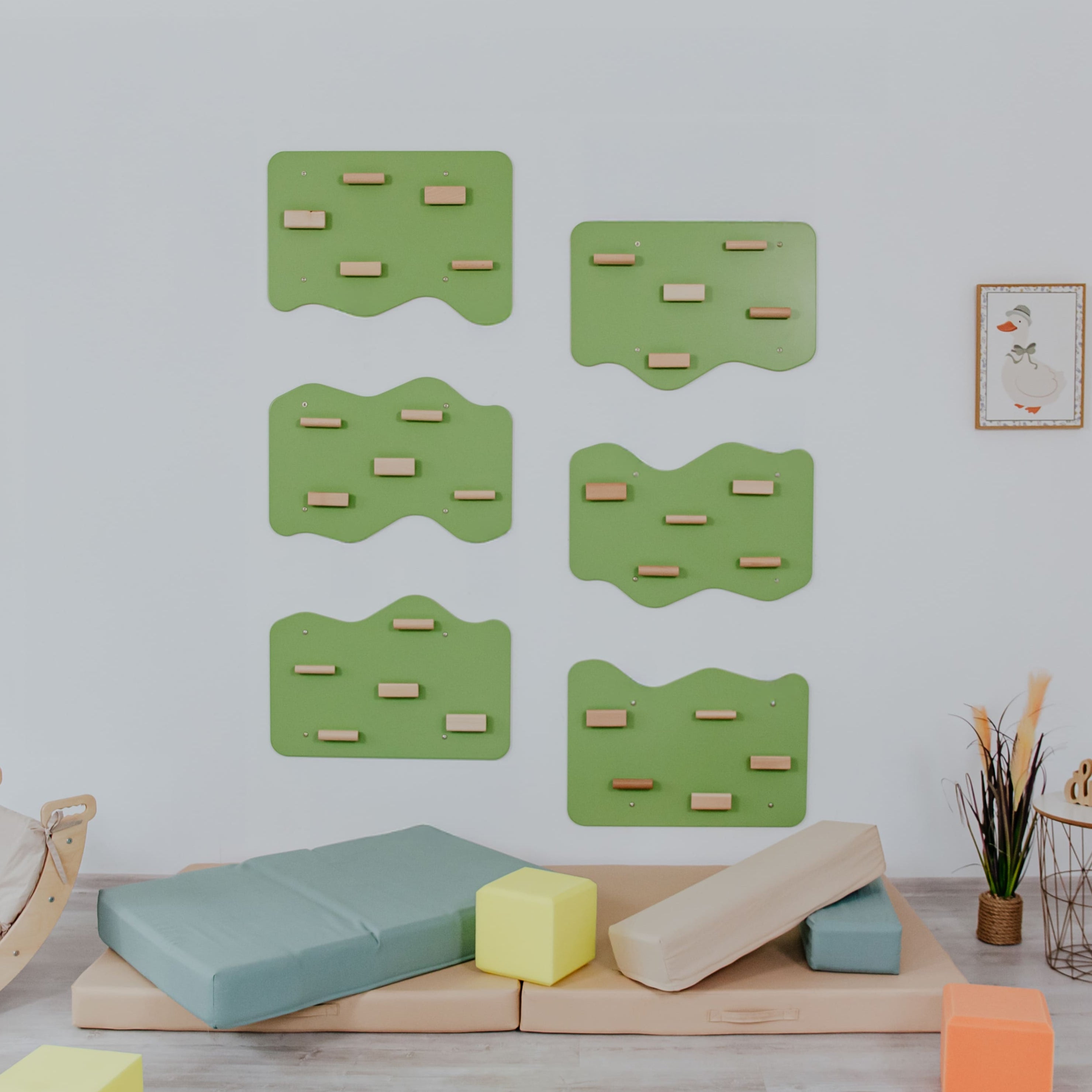 Indoor Rock Wall with Cloud-Shaped Panels for Kids 3-10