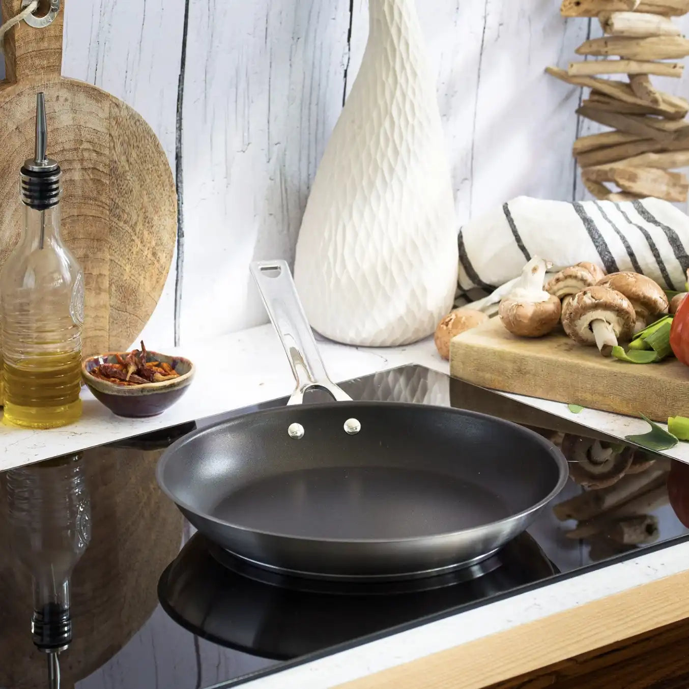 Cristel 2 non-stick Frying pans Set