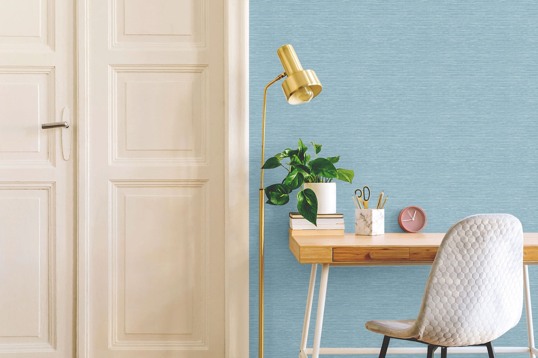More Textures Sisal Hemp Embossed Vinyl Unpasted Wallpaper