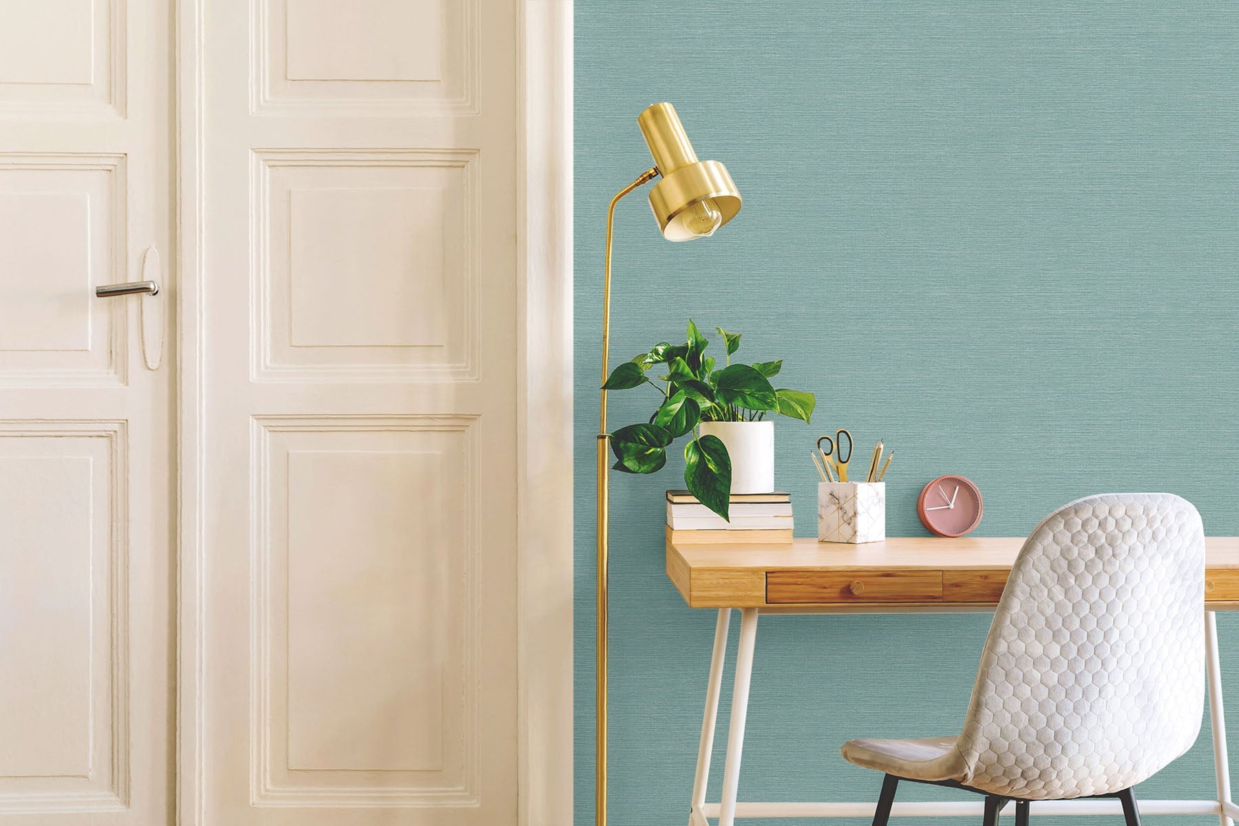 More Textures Sisal Hemp Embossed Vinyl Unpasted Wallpaper