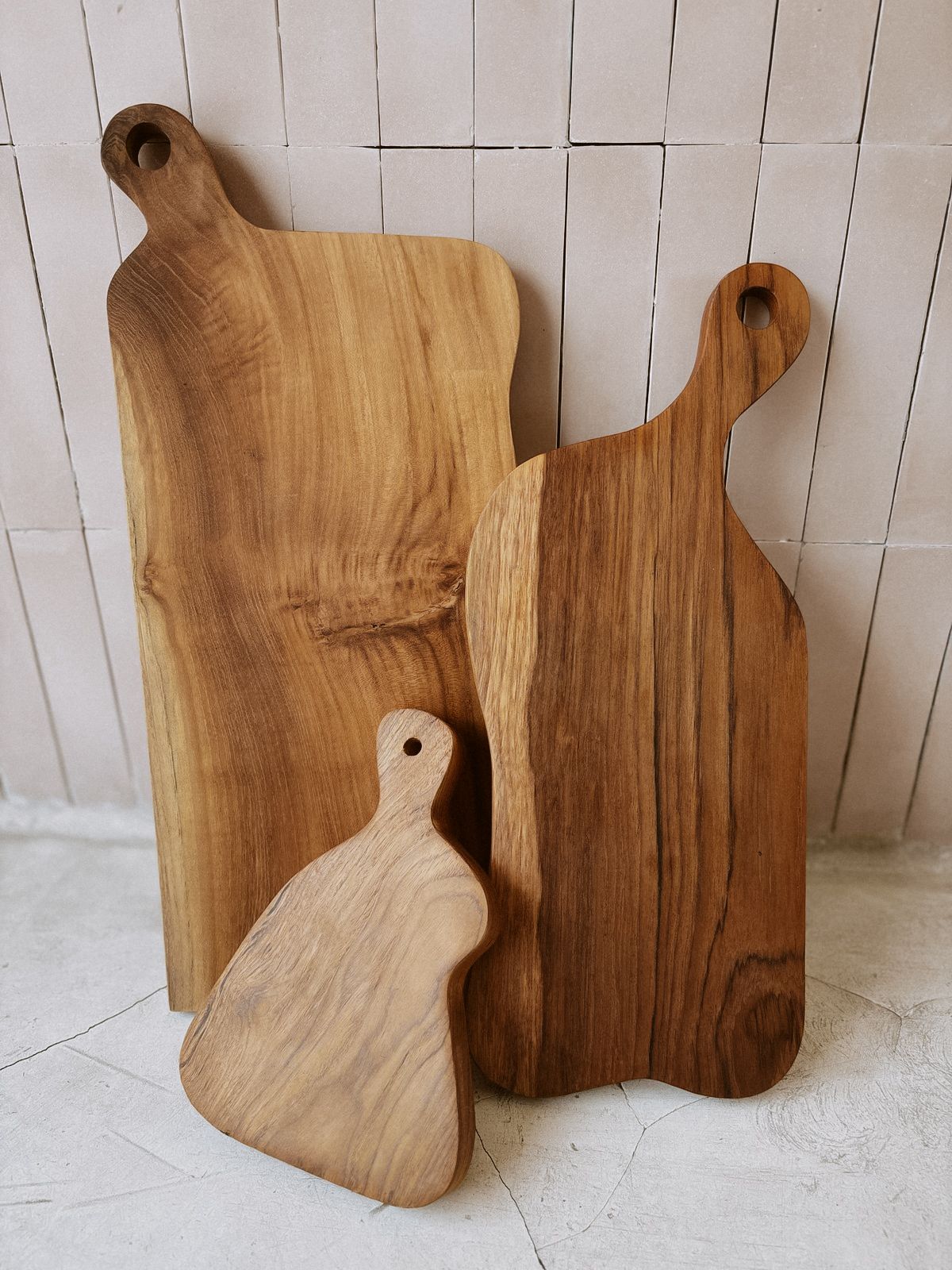 Teak Wavy Charcuterie Boards