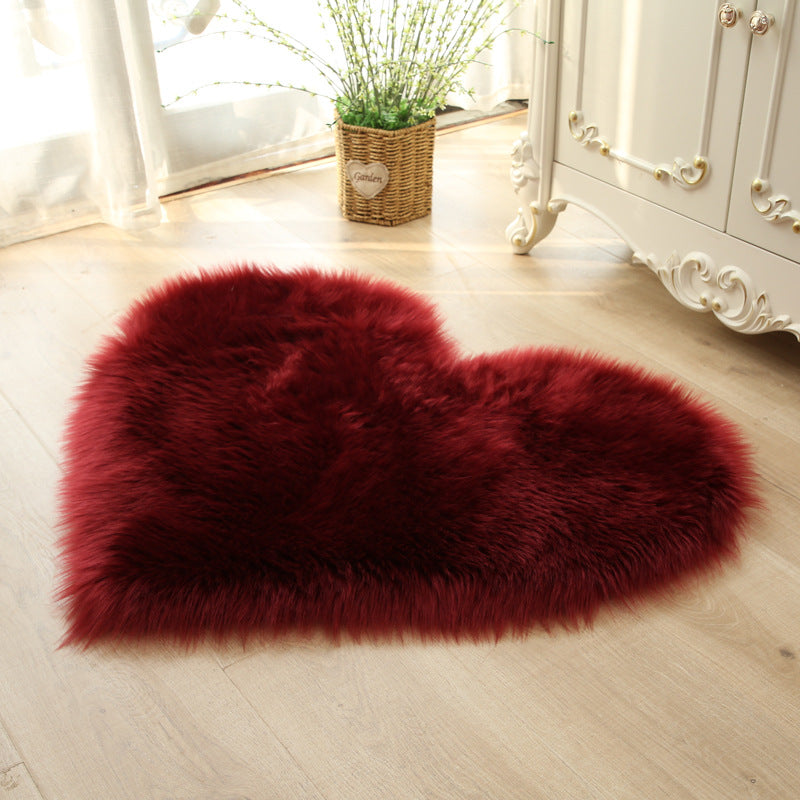 Faux Fur Room Rug, Heart Shaped Plush Rug