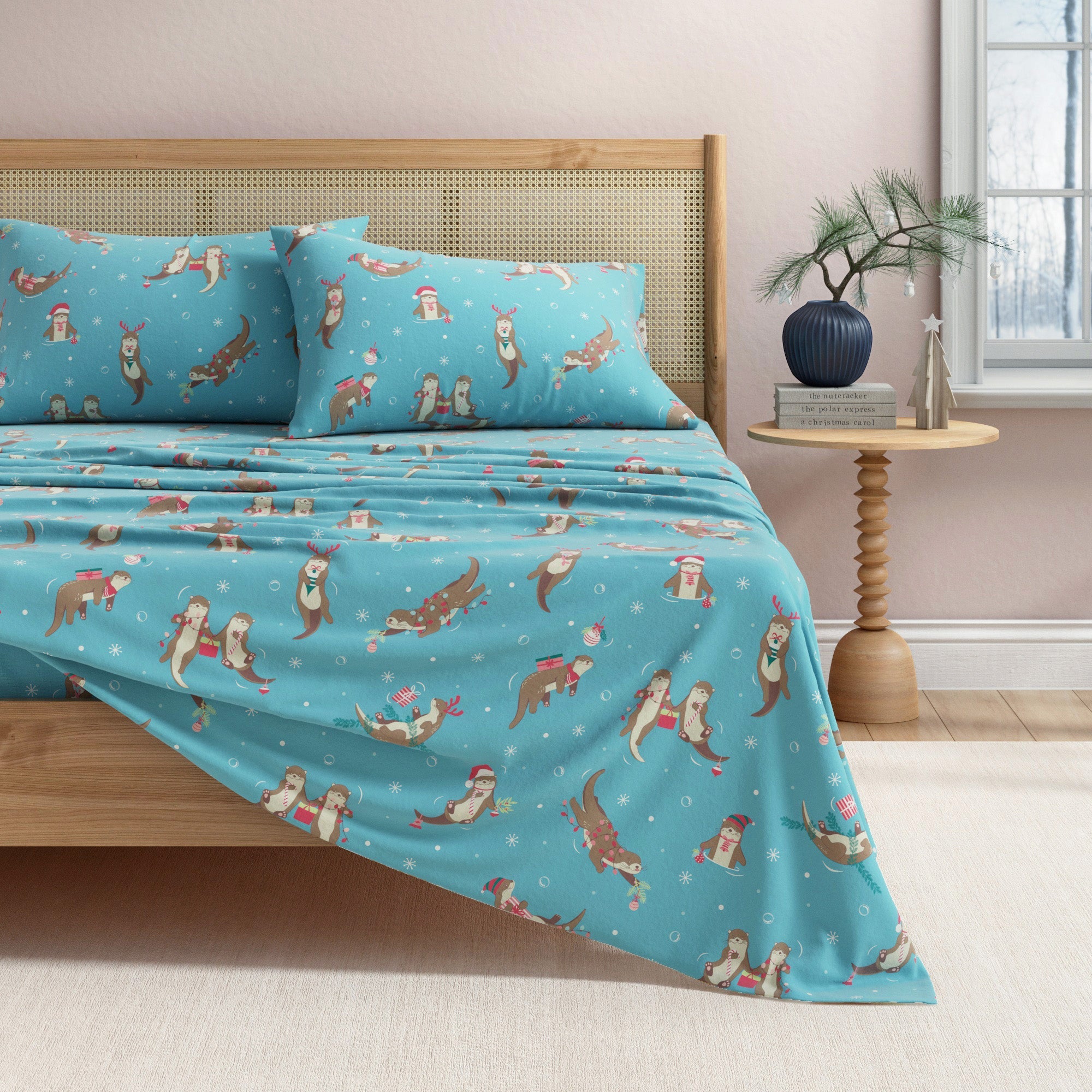 4-Piece Turkish Cotton Christmas Flannel Sheet - Whittaker Collection