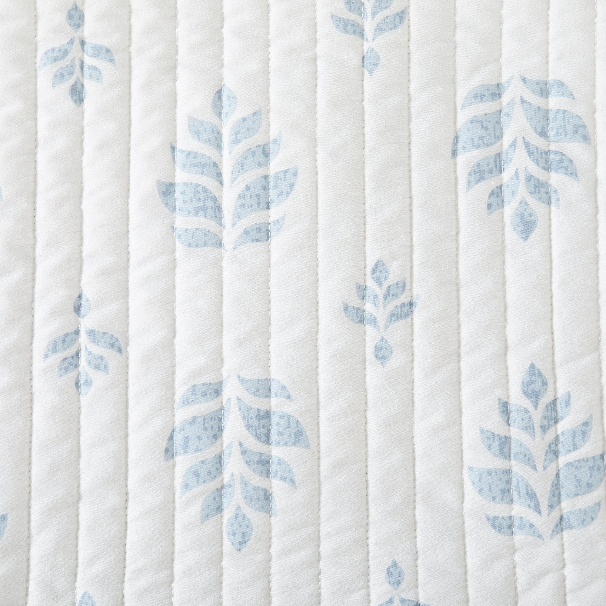 3-Piece French Floral Quilt - Colette Collection