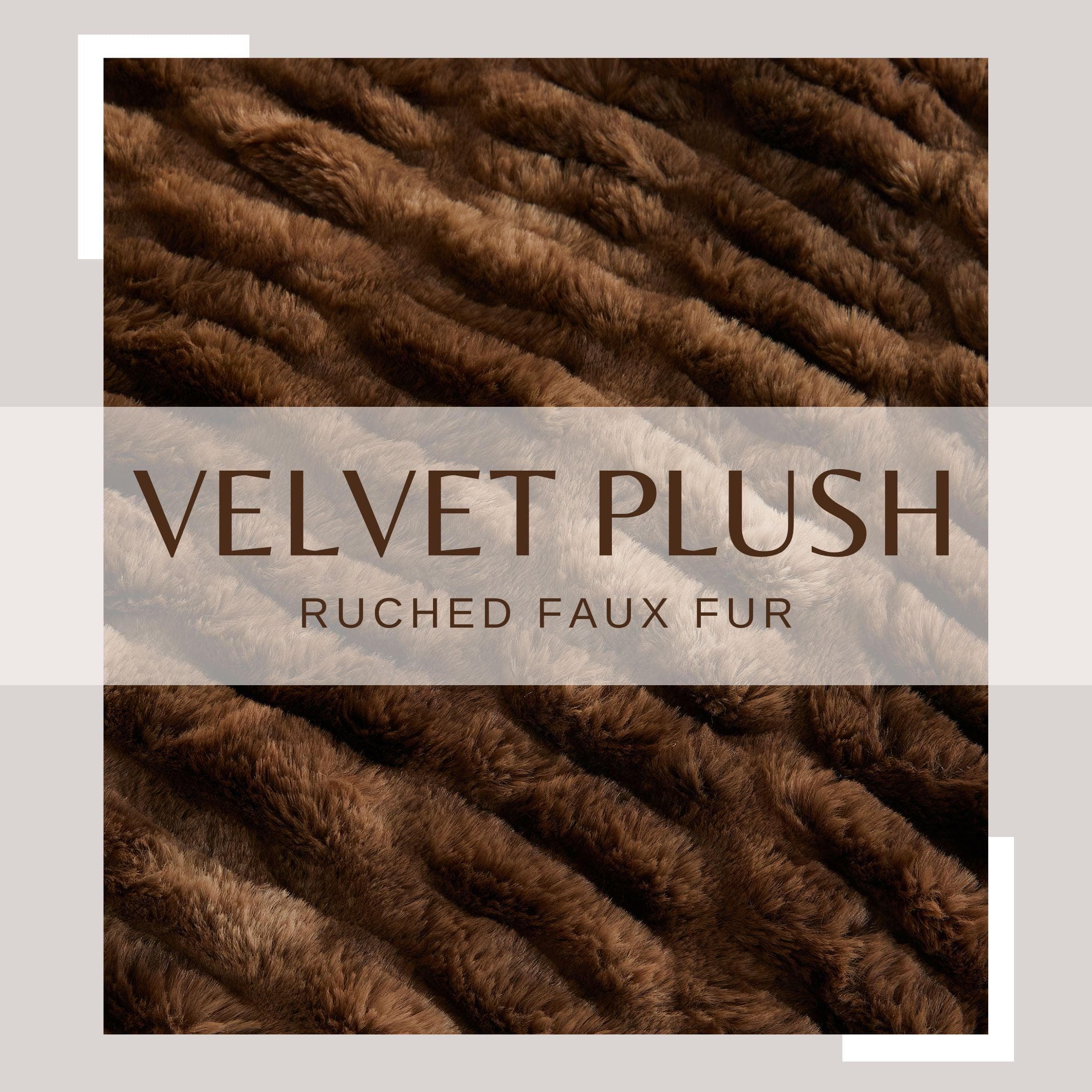 Ruched Faux Fur Throw Blanket - Alondra Collection