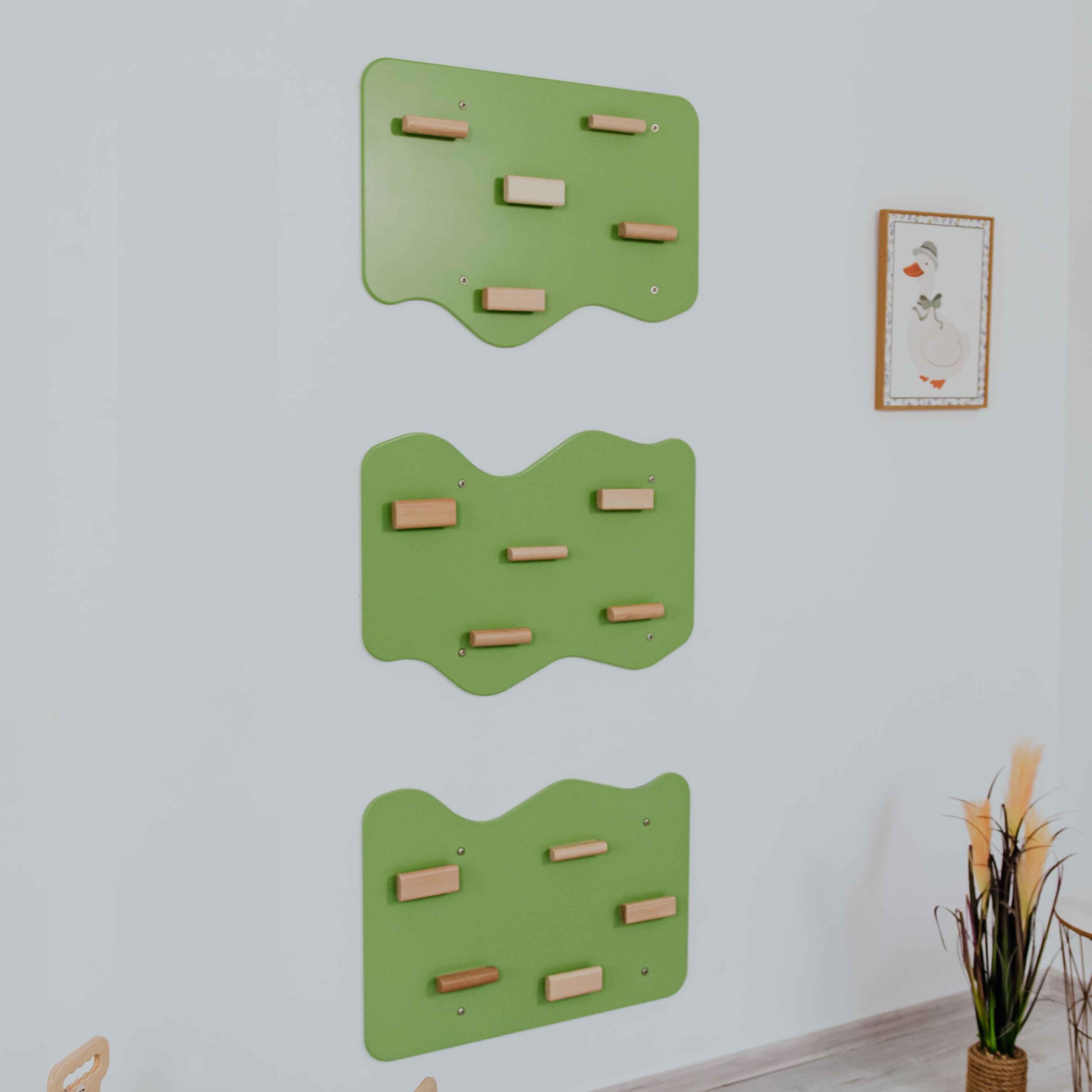 Indoor Rock Wall with Cloud-Shaped Panels for Kids 3-10