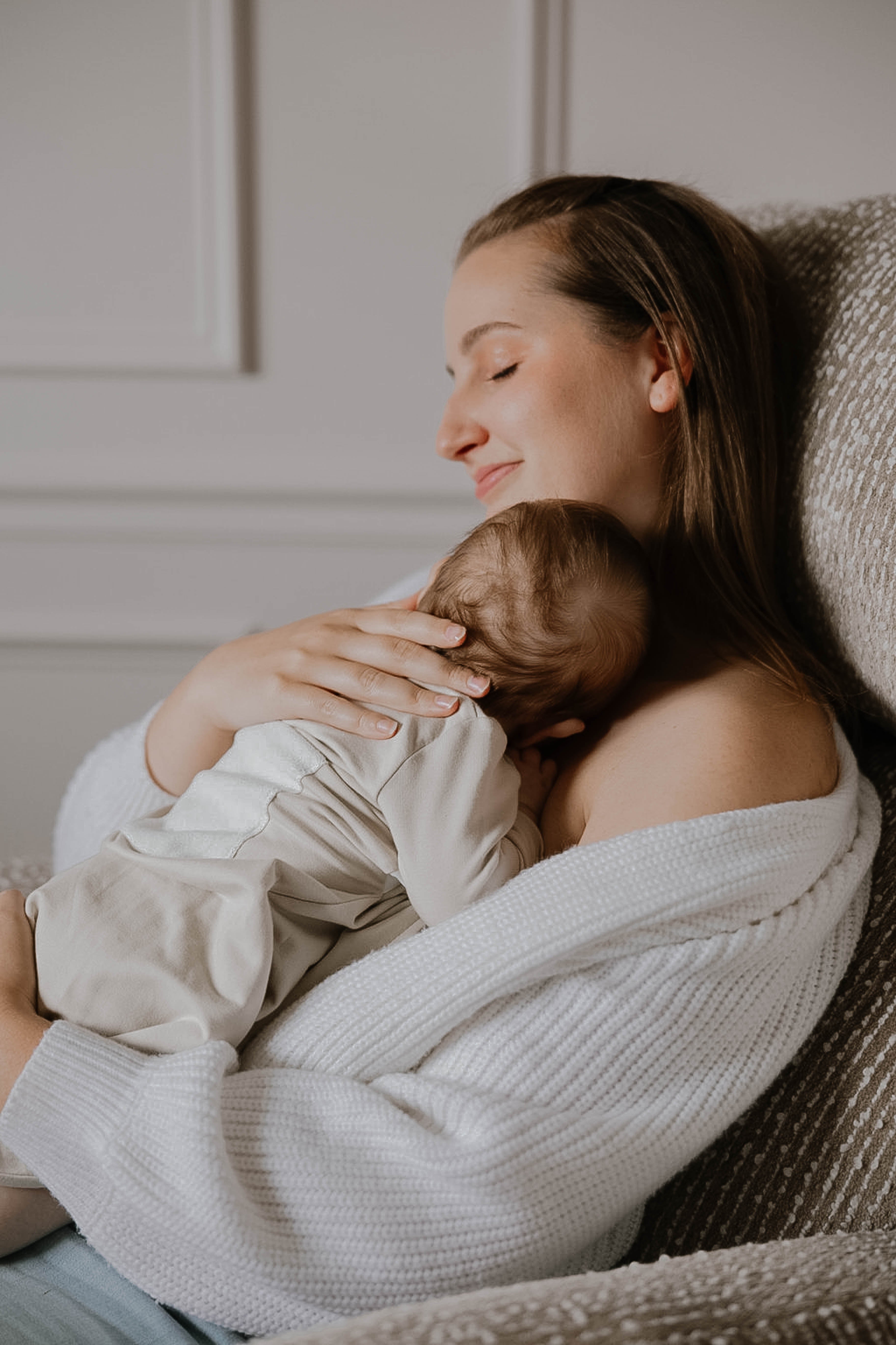 Butterfly Swaddle - Multi-Stage Sleep System (Oat)